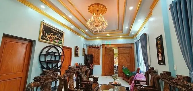 Bán Căn Hộ Đường Lã Xuân Oai, Tnp A, Q9 - Nhà Góc 4 Tầng Giá 26 Tỷ