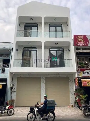 Nhà Cho Thuê 7X10 2 Lầu Mt Đường Lê Quang Sung, Phường 2, Quận 6