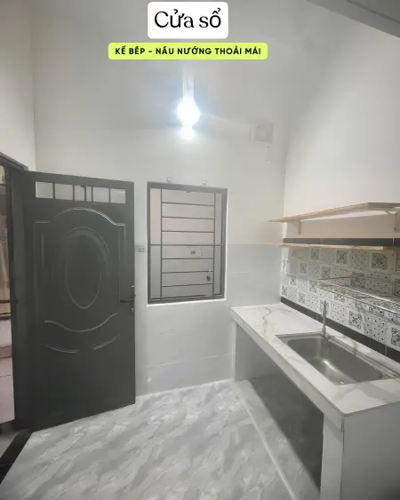 Phòng Đẹp, Cửa Sổ, Lầu Trệt Sạch Sẽ Lối Đi Riêng Ngay Đh Công Nghiệp Cs2 7P Đi Xe