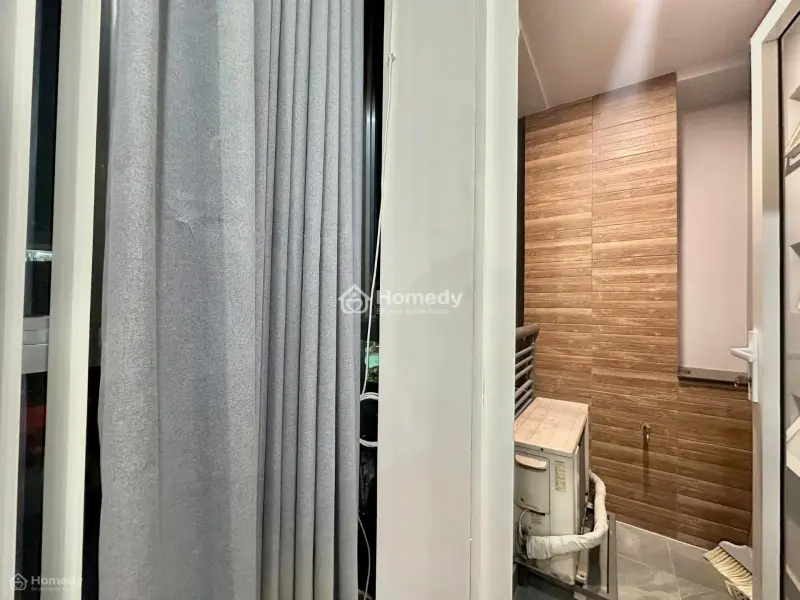 Cho Thuê Căn Hộ Quận 3_Gần Cách Mạng Tháng 8_ Bệnh Viện Bình Dân_Full Nội Thất_Sàn Gỗ_Sang Trọng