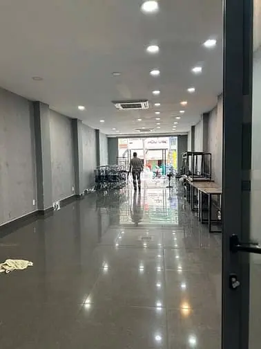 Chỉ 38 Tỷ! Có Dòng Tiền 80 Triệu, Sỡ Hữu Mặt Tiền Q3 Ngang 5M Dài 21M