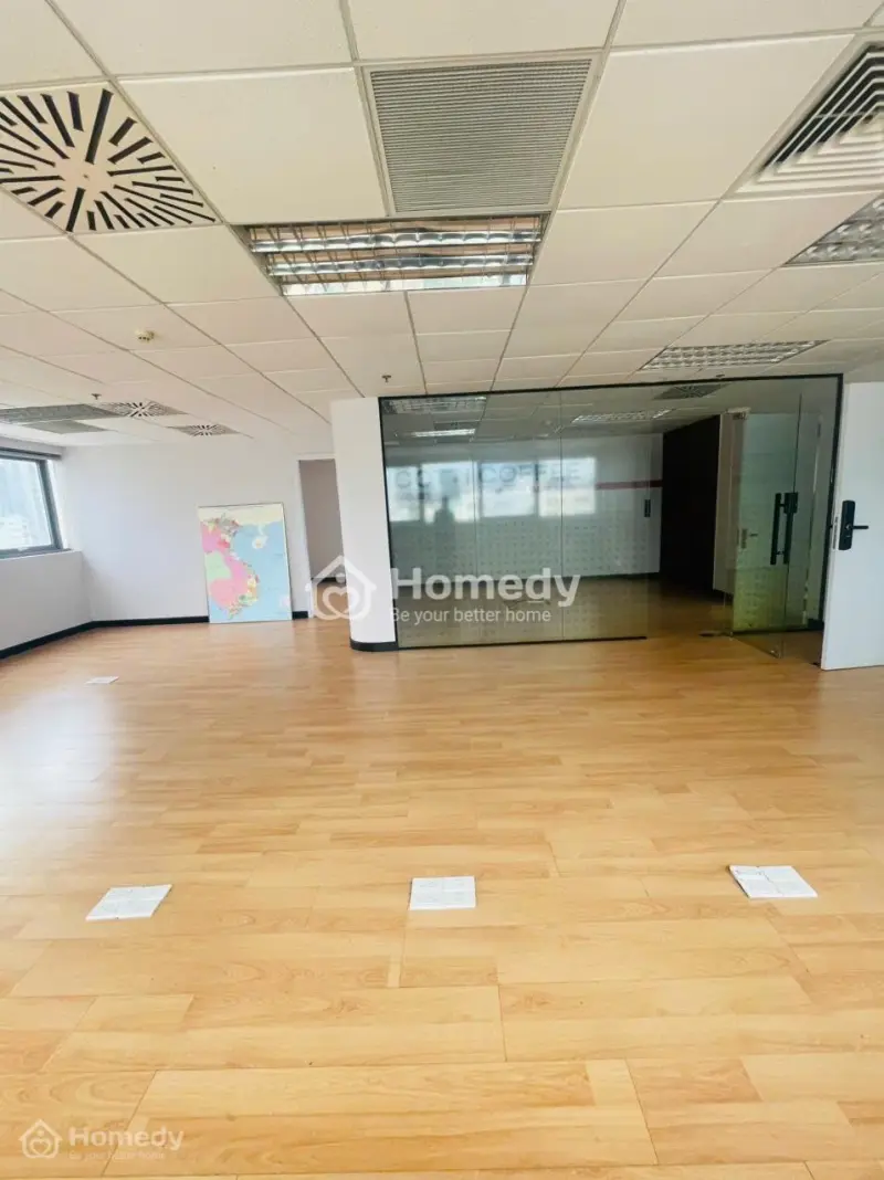 Văn Phòng Cho Thuê 138 M2 Đường Trần Hưng Đạo Q1