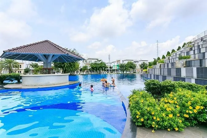 Nhà Full Nội Thất - 9X13M 3 Lầu - 4Pn 4Wc - Mới Đẹp Rộng Thoáng