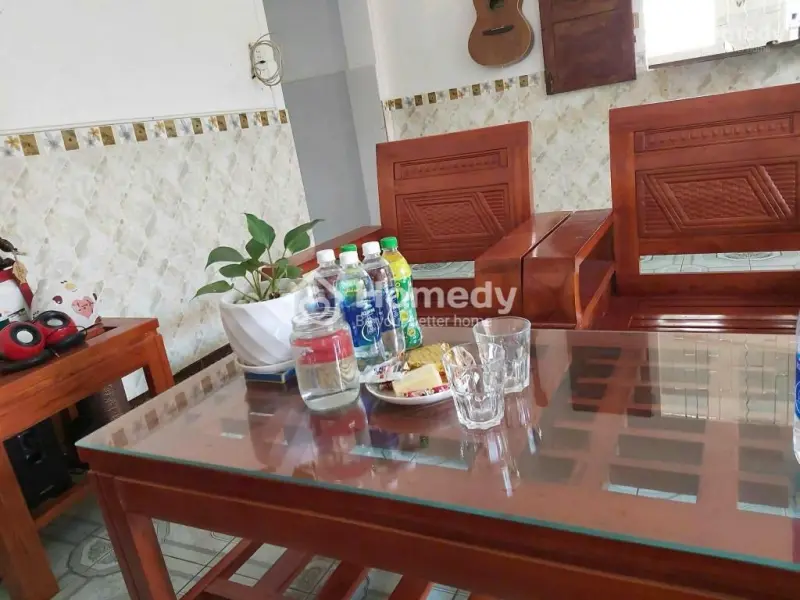 Bán Nhà Cấp Bốn Có Đỗ Mê Suốt Và Có 4 Trụ Chờ Để Lên 2 Mê, 2 Mặt Kiệt Ôtô