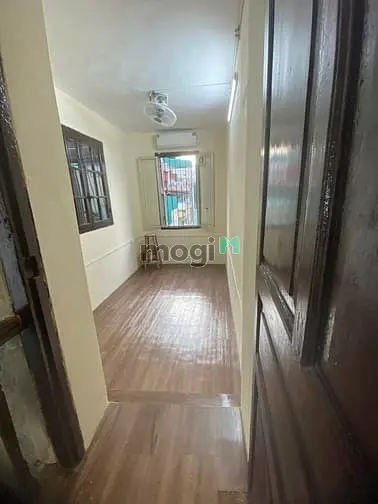 🌟Tập Thể Hàng Bè_Hoàn Kiếm_Tầng 3_Sân Rộng_70M2 2Pn Chỉ 5,4 Tỷ🌟