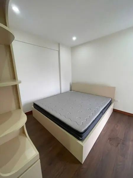 Cho Thuê Căn Hộ #2N2Vs Tầng Đẹp Tại Dự Án Nam Chelsea Park Trung Kính