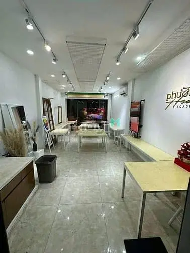 Cho Thuê Nhà Phố Mặt Tiền Nguyễn Bỉnh Khiêm - Có Thang Máy Quận 1