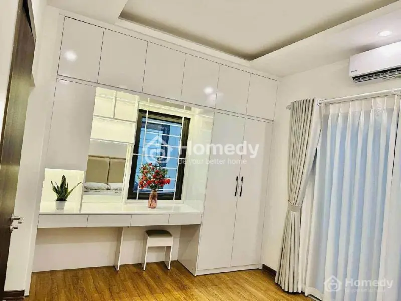 Bán Gấp Nhà Nguyễn Khánh Toàn Ngõ Thông Gần Phố Kinh Doanh 60M² X 5 Tầng 15 Tỷ