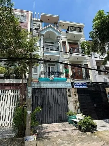 Bán Nhà Đường 12M Ngay Công Viên Đặng Thùy Trâm(4.5X20M) Cổng Văn Lang