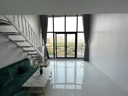 Căn Hộ Duplex Siêu Thoáng Mát Ban Công Siêu Bự