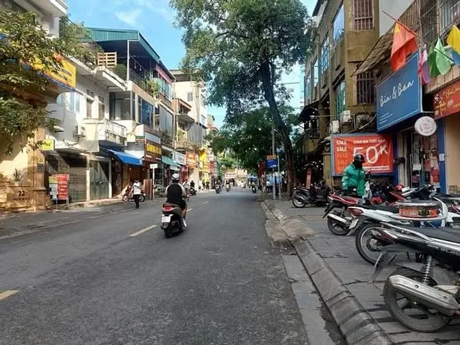 Nhà Mặt Ngõ Hoàng Văn Thái, Kinh Doanh Sầm Uất, Ô Tô Đỗ Cửa, Ngõ Thông