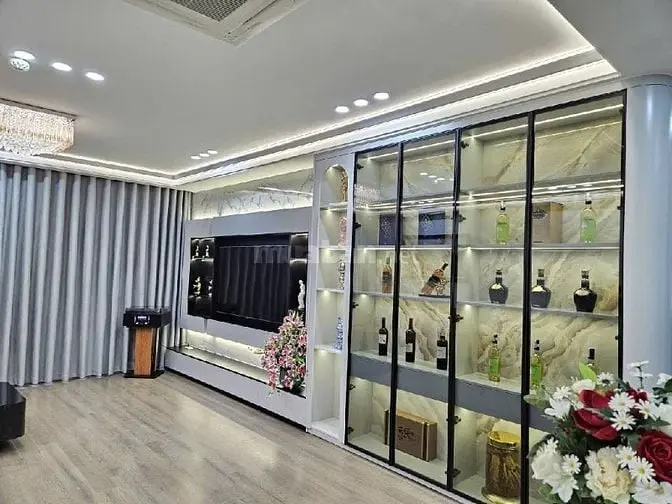 Bán Căn Hộ Cao Cấp 3 Phòng Ngủ ,Mặt Đường Cầu Giấy, Có Slot Ô Tô Hầm