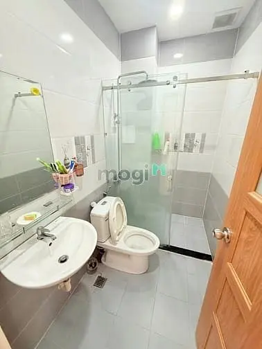 Siêu Hot! Nhà 4 Tầng Hẻm 6M Đường Trường Chinh, Quận 12. 84M2, 7.9 Tỷ