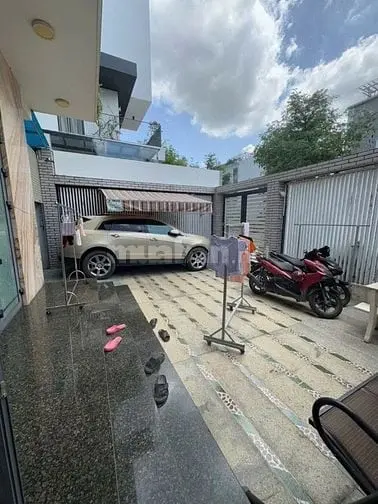 Bán Biệt Thự Dt 192M2 Đúc 5 Tầng Phường Bình Trưng Đông, Q.2 Giá 28 Tỷ