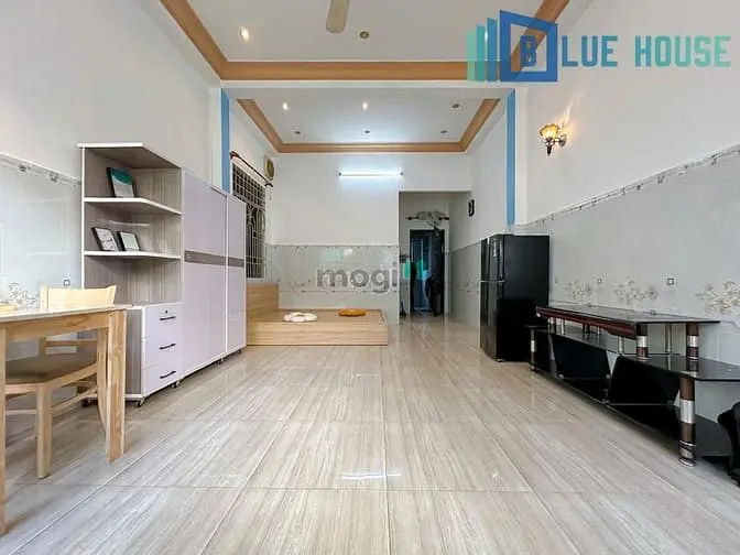 Cho Thuê Căn Hộ 40M2 Có Ban Công Full Nội Thất Ngay Chung Cư Bàu Cát