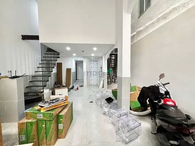 Tân Bình - 16 Phòng - Thang Máy - Hẻm Xe Hơi - Dòng Tiền 80Tr - 16 Tỷ