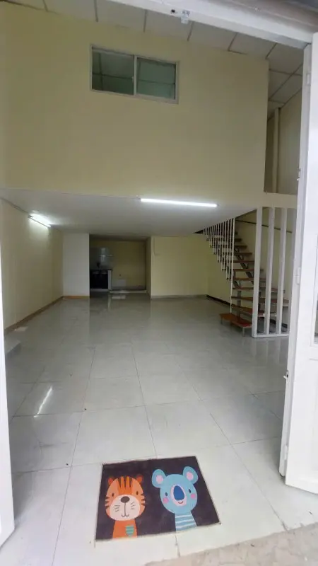Chính Chủ Cho Thuê Nhà Nguyên Căn 90M2, 2Pn,2 Wc Giá 8 Triệu.