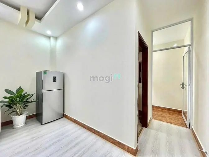 Căn Hộ 1Pn Tách Bếp Ngay Uef Sát Q1 Gần Cầu Thị Nghè 35M2
