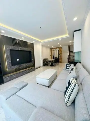 Bán Nhà Sài Đồng, Long Biên, Kinh Doanh , Gara Ô Tô Camry, Thang Máy, Ô Tô Tránh, Ngõ Như Phố, Có 8