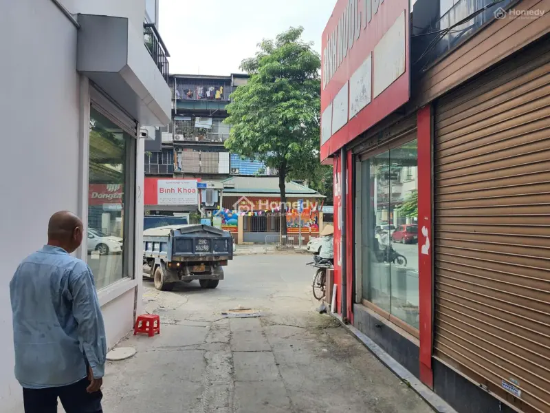 Cho Thuê Cửa Hàng Mặt Ngõ Ô Tô Phố Thanh Nhàn 25M2 . Giá 7 Triệu