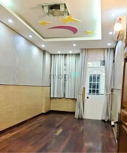 [Q.3] Bán Nhà 5 Tầng Hxh Cao Thắng - Chợ Bàn Cờ - Dòng Tiền Tốt 9.5 Tỷ