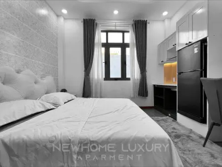 Căn Hộ Cao Cấp Tone Màu Trắng Đen Sang Trọng Ngay Trung Tâm Phú Nhuận–Gần Đường Nguyễn Văn Trỗi