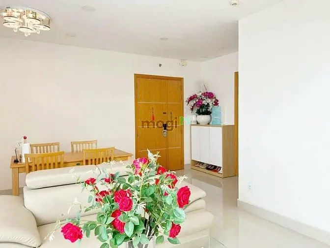 Chung Cư Ruby,Tân Bình Rộng 90M2, 2P Ngủ, Ntcc Giá 10,5Tr