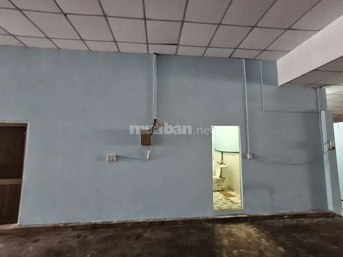 *Cho Thuê Kho Xưởng*700M2 Gần Đường Hoàng Hữu Nam, Tân Phú, Quận 9