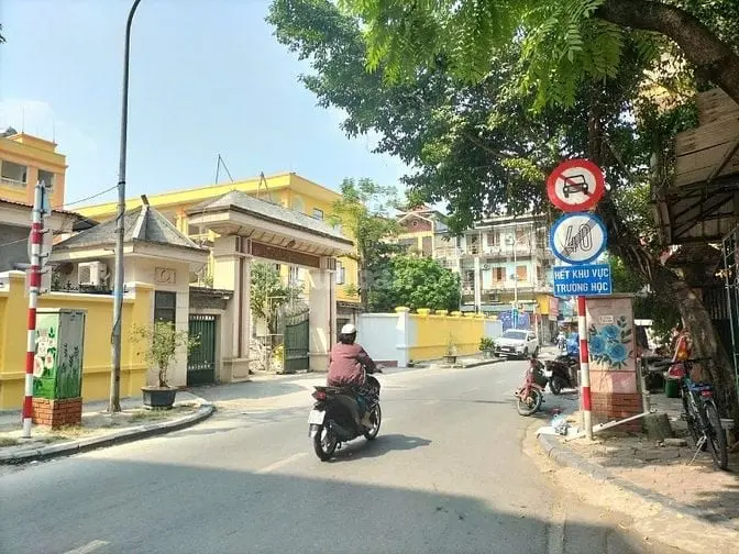 Bán Gấp Nhà 5 Tầng 30M2 6,5 Tỷ,Ô Tô Tránh - Kinh Doanh - Lê Quý Đôn