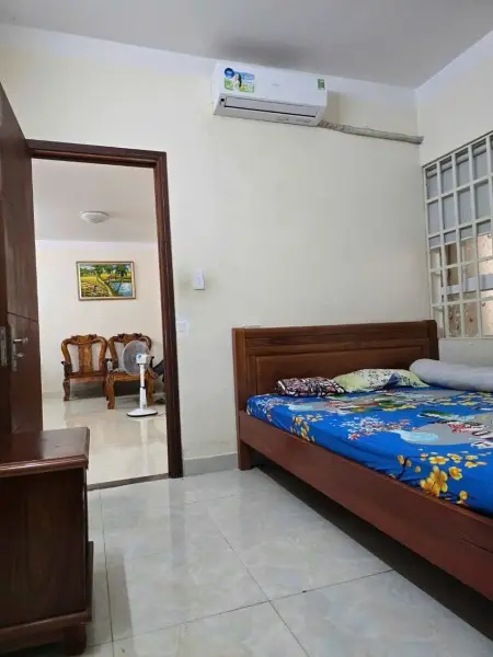 Chung Cư Bàu Cát ,Tân Bình: 65M2, 2P Ngủ, Ban Công, Giá 7Tr
