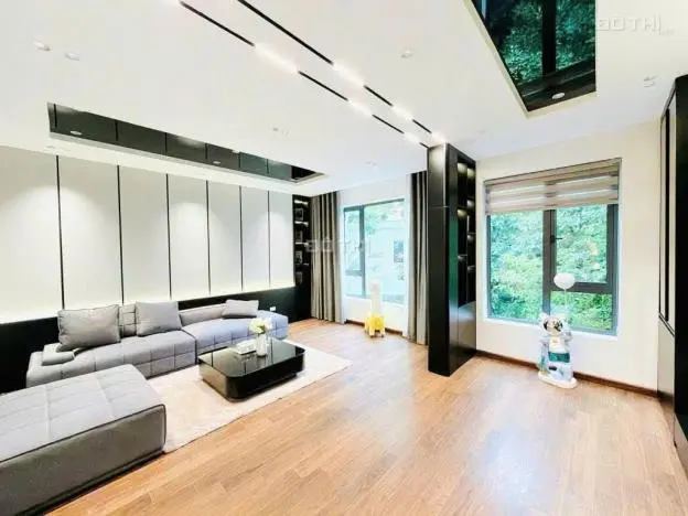 6057652 ảnh đại diện 1
