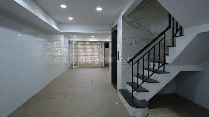 Cho Thuê Nhà Him Lam Mt Nguyễn Thị Thập Có Thang Máy Giá 70T/Tháng