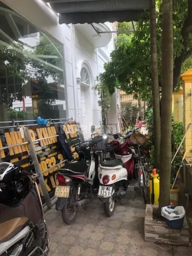 Cho Thuê Tầng 1 Biệt Thự Cũ Ngõ 67 Tô Ngọc Vân
