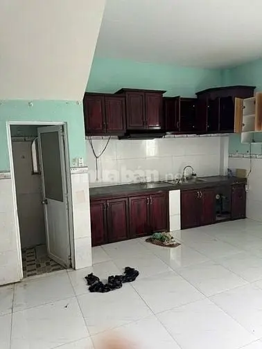Bán Nhà Ngộp 110M ,Hai Lầu Mặt Tiền Bờ Chùa, Tân Quý Tây Bình Chánh