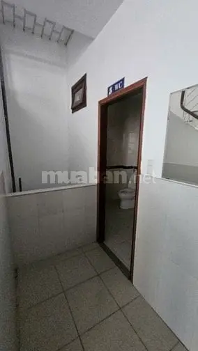 Cho Thuê 4 Sàn Tòa Nhà Vp Góc 2Mt Đường Trần Hưng Đạo Q5 Mỗi Sàn 120M