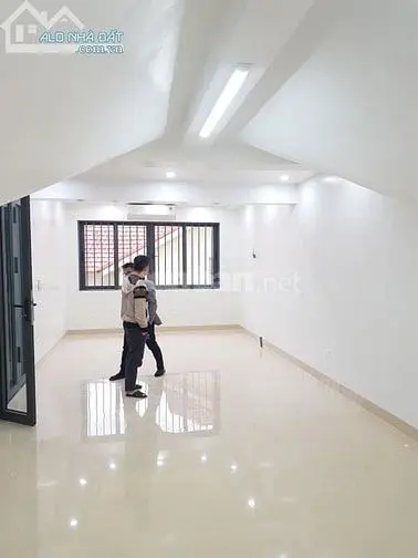 Cho Thuê Nhà Ngõ 170 Hoàng Ngân 48M X6T , Ô Tô Đỗ Cửa