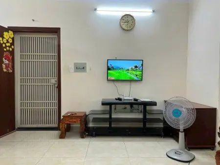Chung Cư Bàu Cát ,Tân Bình: 65M2, 2P Ngủ, Ban Công, Giá 7Tr