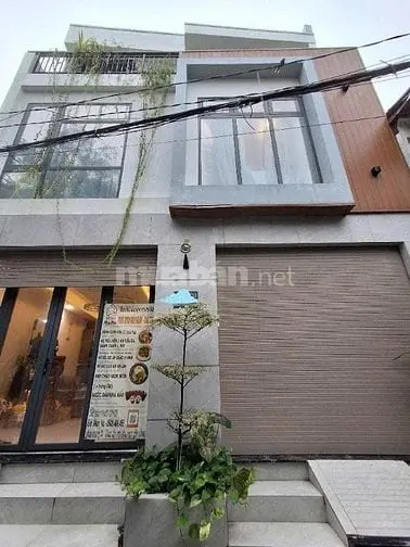 Đối Diện Chung Cư Eco Green, 04 Tầng, Dt 8X15M