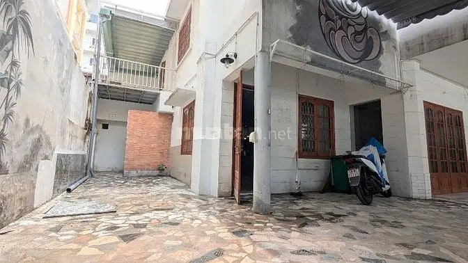 Cho Thuê Nhà 10X17M Ngay Ksan Tân Sơn Nhất, Giá 65Tr