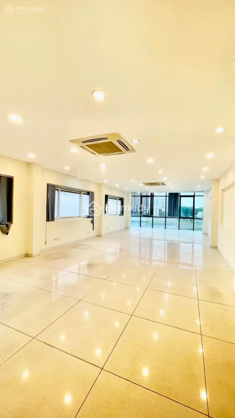 Chính Chủ Cho Thuê Sàn Văn Phòng Nguyễn Văn Huyên, 150M2, Rẻ Nhất Khu Vực, Miễn Phí Dịch Vụ