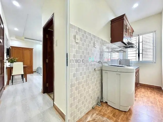 Căn Hộ 1Pn Tách Bếp Ngay Uef Sát Q1 Gần Cầu Thị Nghè 35M2