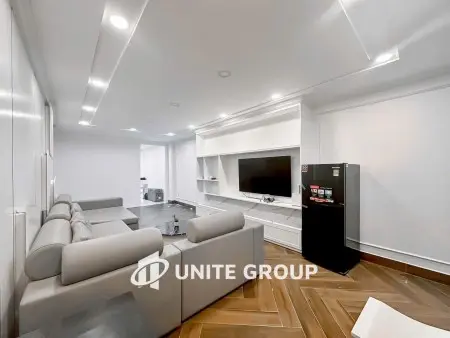 Cho Thuê Căn Hộ Luxury - Nguyễn Công Hoan, Phú Nhuận - Gần Đường Phan Đăng Lưu