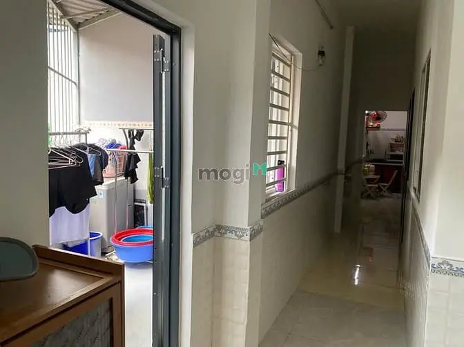 Bán Nhà 2 Tầng Trục Đường 5M5 Song Song Hoàng Thị Loan, (Ngã 3 Huế)