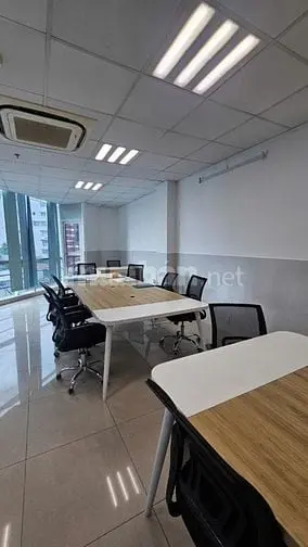 Cho Thuê 4 Sàn Tòa Nhà Vp Góc 2Mt Đường Trần Hưng Đạo Q5 Mỗi Sàn 120M