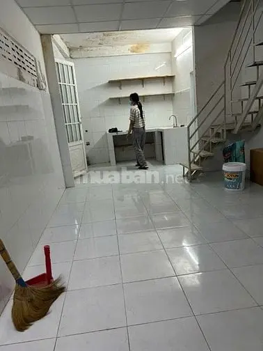 Cho Thuê Nhà Nguyên Căn, Hẻm Đường Hoàng Văn Thụ, P. Đức Nhuận (P9)