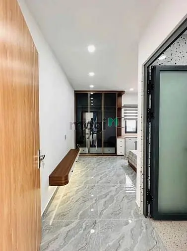 Nhà Sát Thống Nhất Gò Vấp, Dt:4.2X14M, Lửng, 2 Lầu, 3Pn, 5Vs, S/Thg
