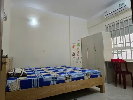 Chung Cư Bàu Cát ,Tân Bình: 65M2, 2P Ngủ, Ban Công, Giá 7Tr