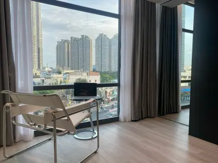 Căn Hộ Full Nội Thất Cao Cửa Sổ View Landmark Ở Bình Thạnh Gần Q1,Q3 - Lh: 0334998413