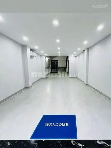 Nhà Mới Còn Thơm Mùi Sơn -4 Lầu Hẻm 51 Cao Thắng Giá 36 Triệu