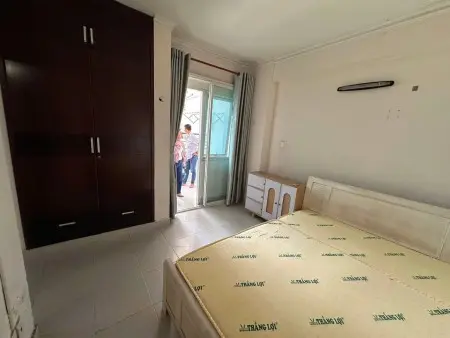 Chung Cư Bàu Cát, Hồng Lạc, Tb: 2P Ngủ, 2Wc, 80M2, 8Tr/Th